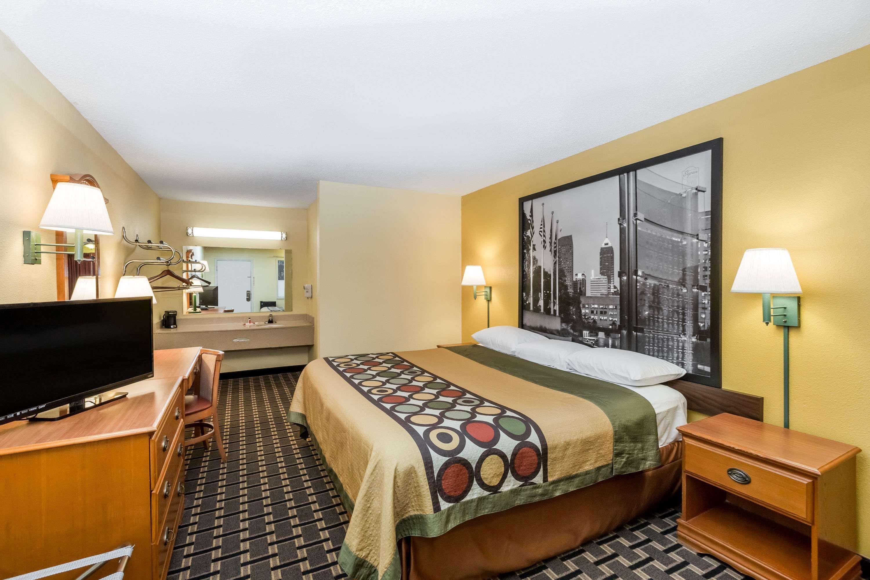 Super 8 By Wyndham Indianapolis-Southport Rd Motel Ngoại thất bức ảnh