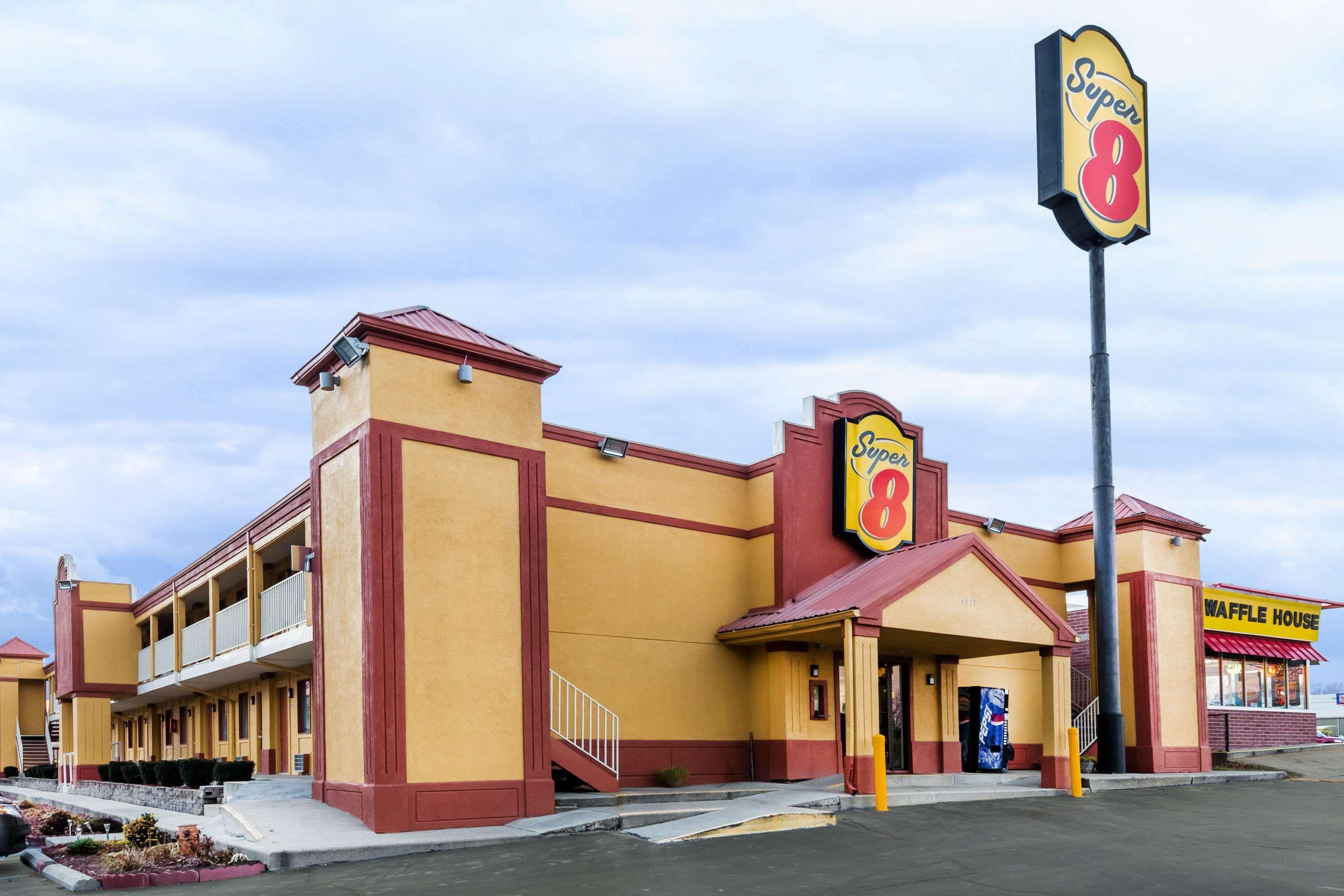 Super 8 By Wyndham Indianapolis-Southport Rd Motel Ngoại thất bức ảnh